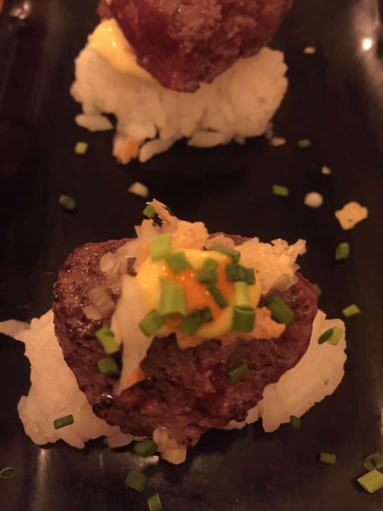 Nigiri-hamburguesa de wagyu en Ronda14
