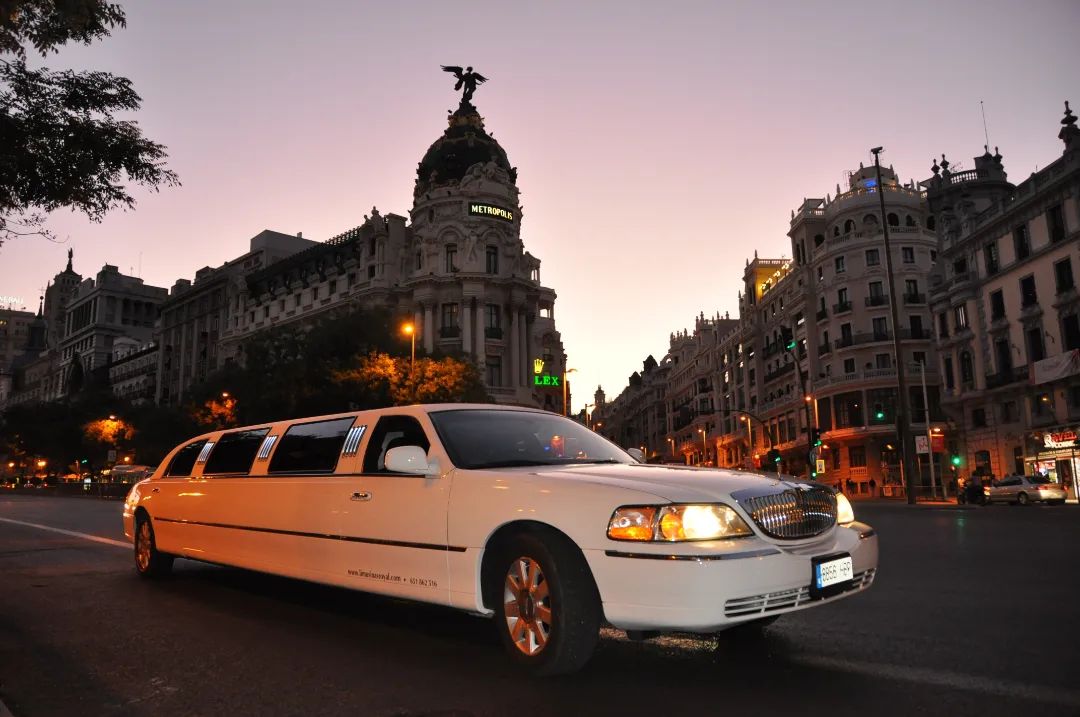 9 transportes originales para moverse por Madrid - Un buen día en Madrid