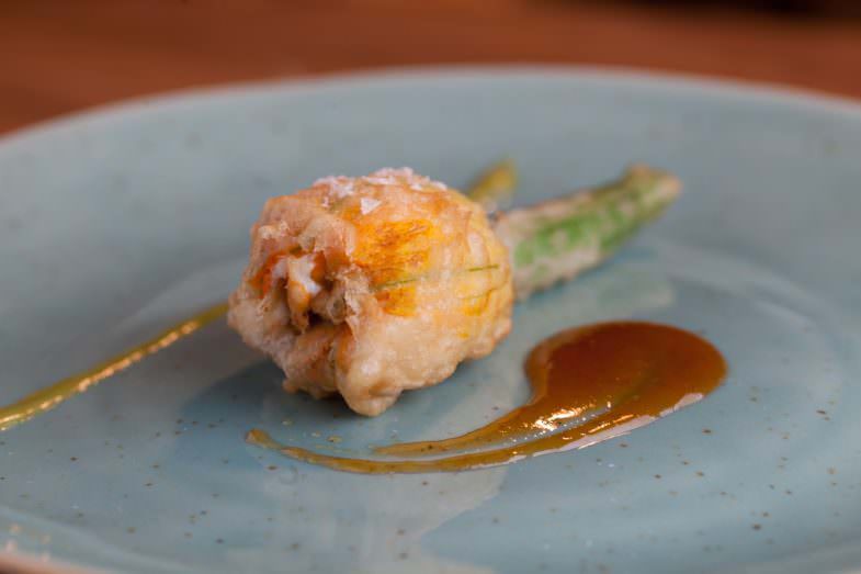 Flor de calabacín en tempura