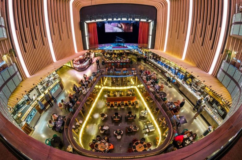 Platea reapertura