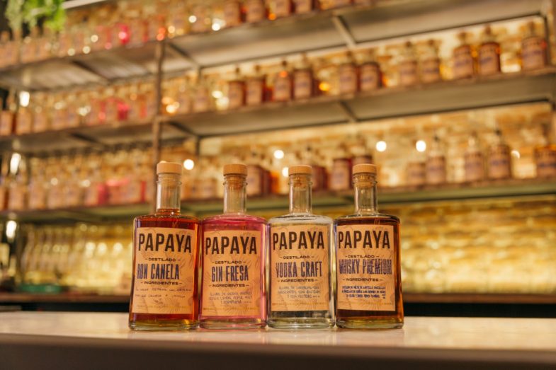 botellas de papaya