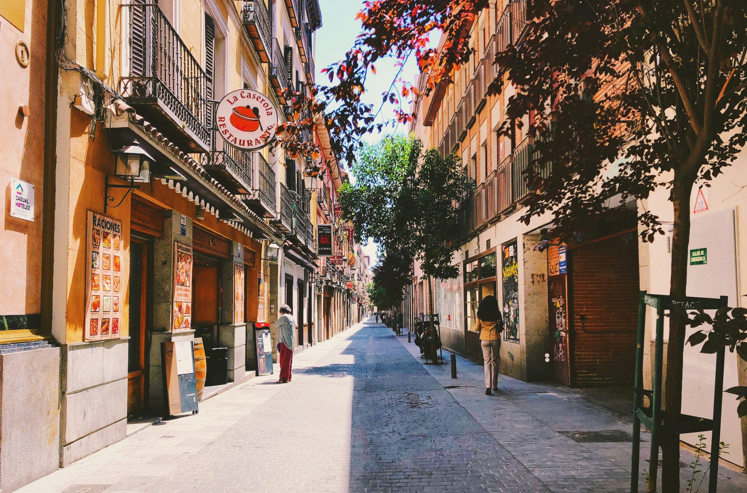 Madrid misterioso: los mejores recorridos para descubrir a pie - Un buen día en Madrid