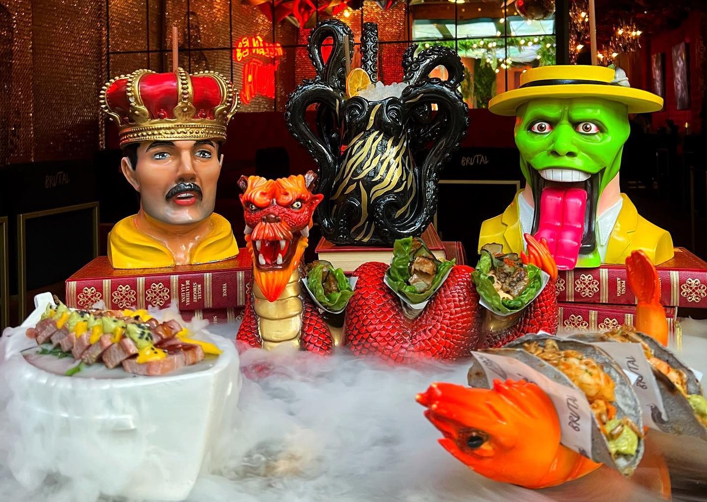 Top 10 restaurantes con espectáculo en Madrid 12 Inclán Brutal Bar