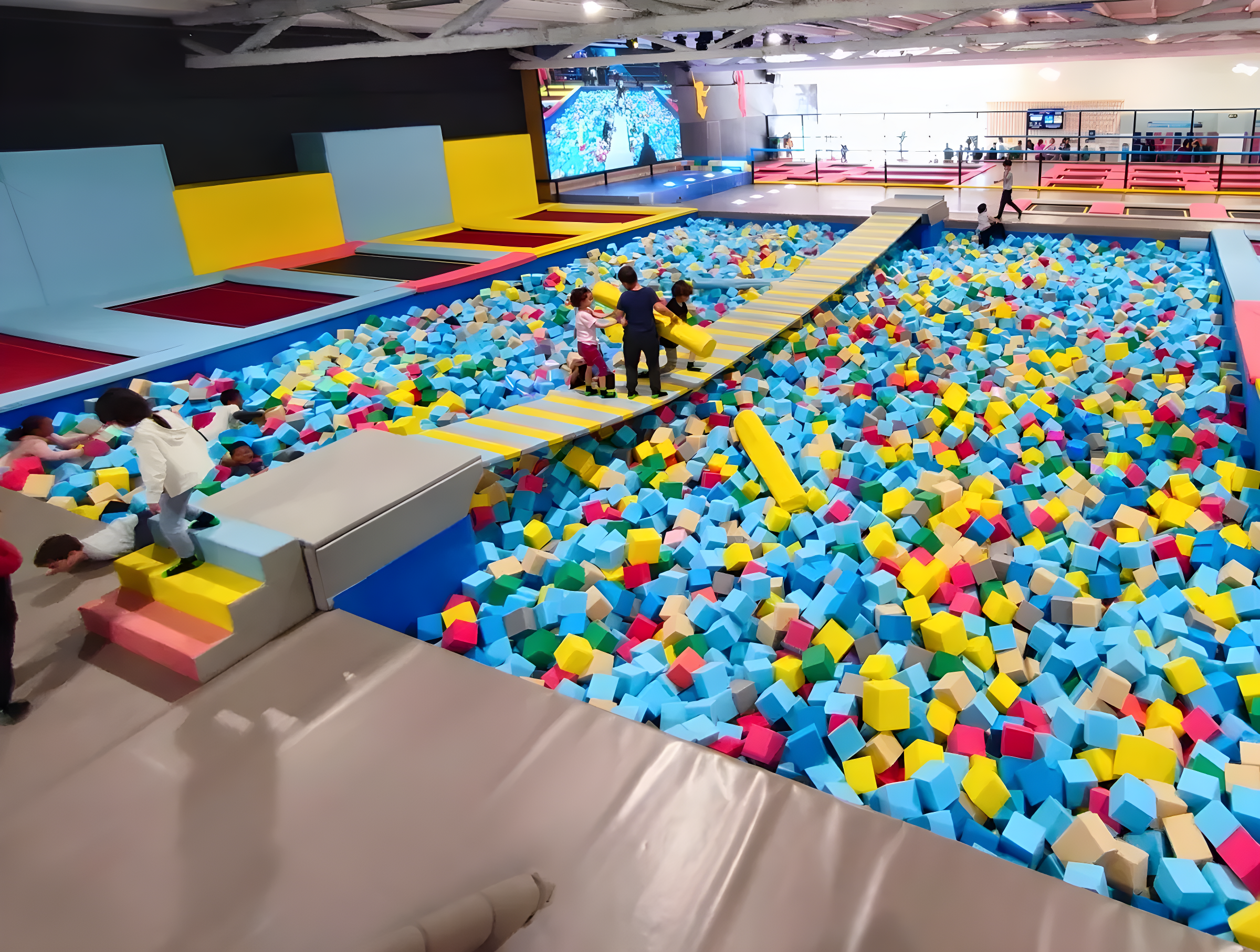 Los 20 mejores parques de bolas de Madrid 25 Mejores parques de bolas de Madrid