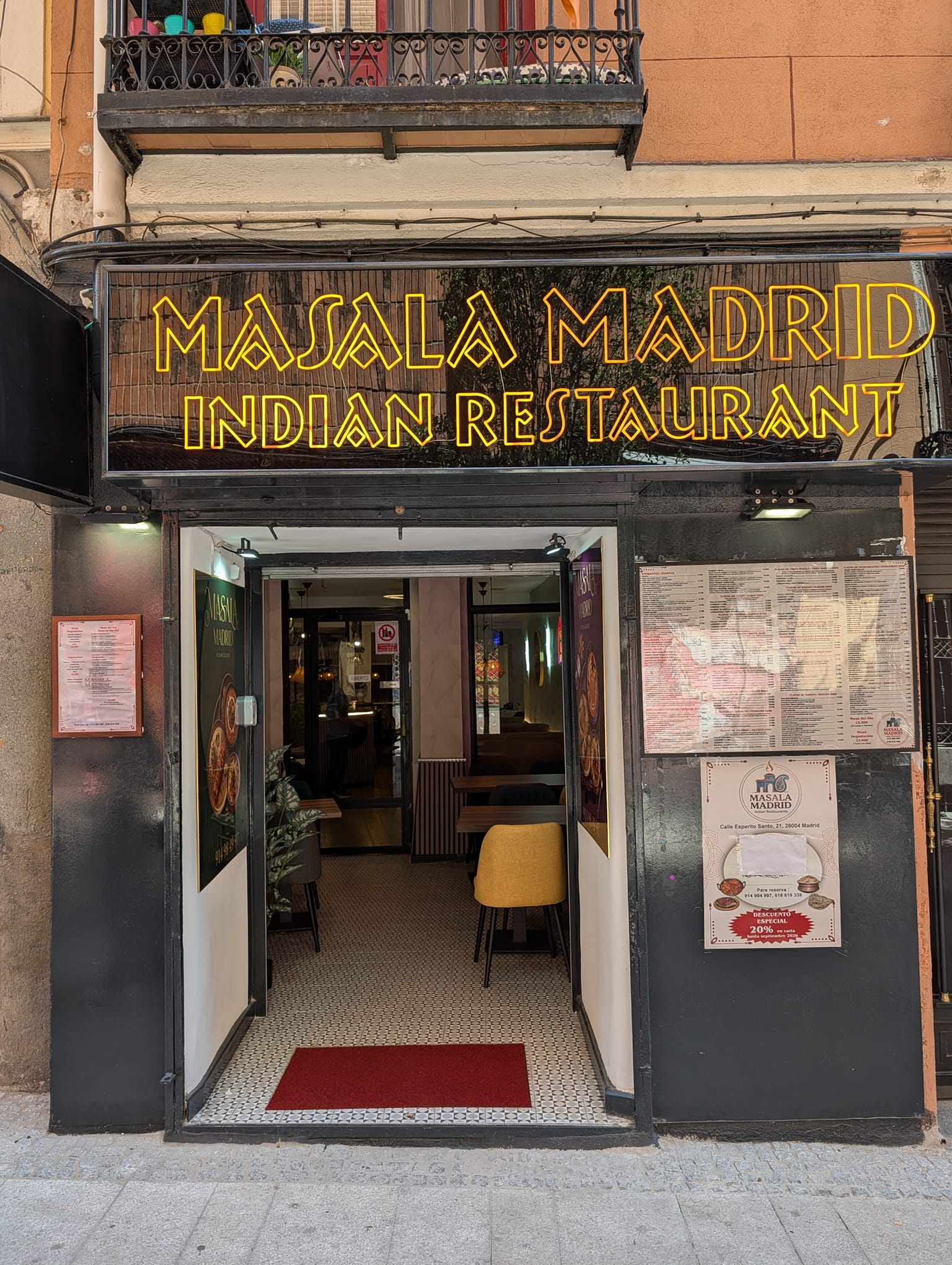 Masala Madrid, cocina india en pleno Malasaña 10 Fachada del restaurante Masala Madrid