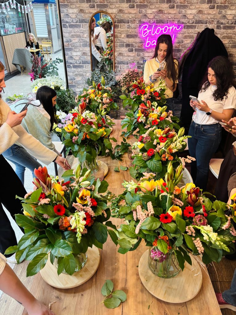 Lumea Blooms: el estudio floral junto al Retiro donde las flores son todo un acontecimiento - Un buen día en Madrid