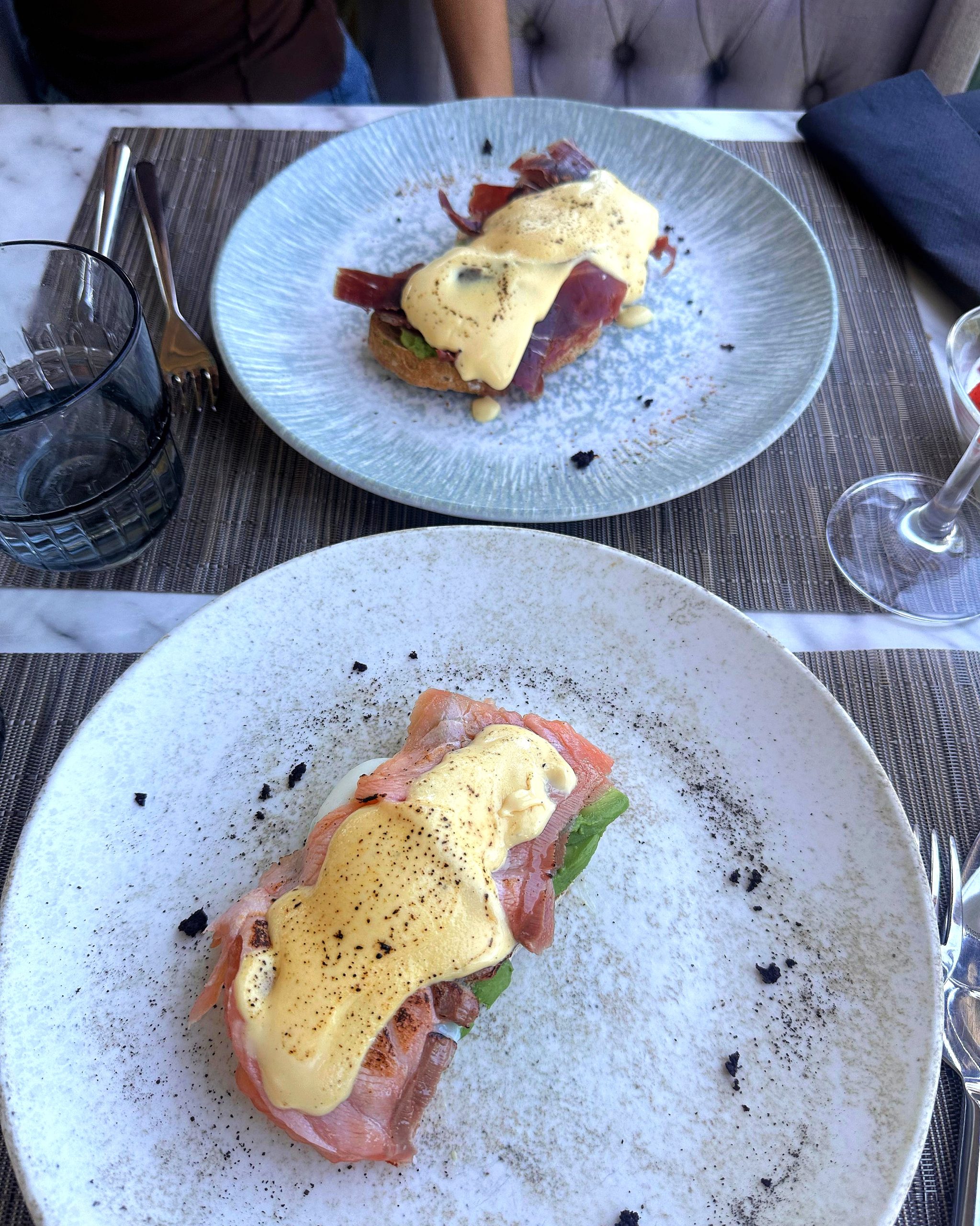 Huevos Benedict